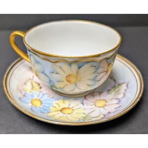 Vtg Hutschenreuther Selb Teacup Saucer Set 2 PC Pastel Floral Artist Signed READ